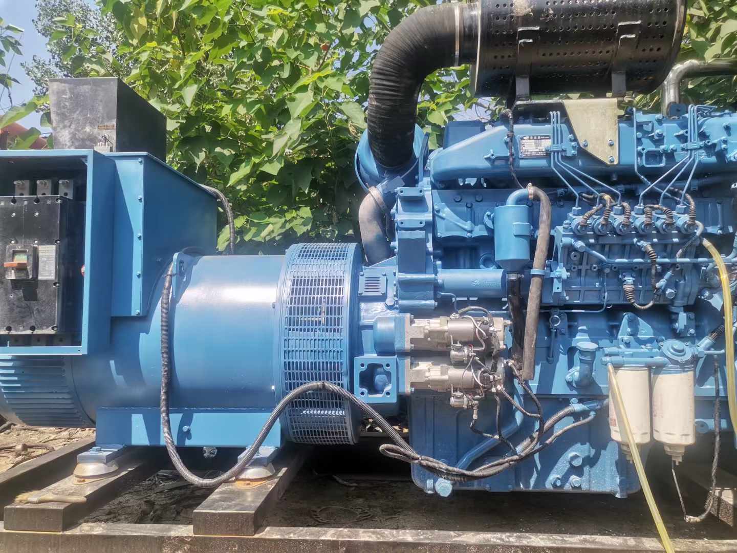 合水详细说明降低 800kW 柴油发电机输出电流波动的方法